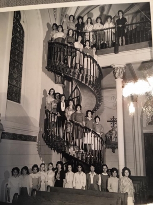 Class picture taken on the famous Spiral Staircase in the Loretto Academy Chapel